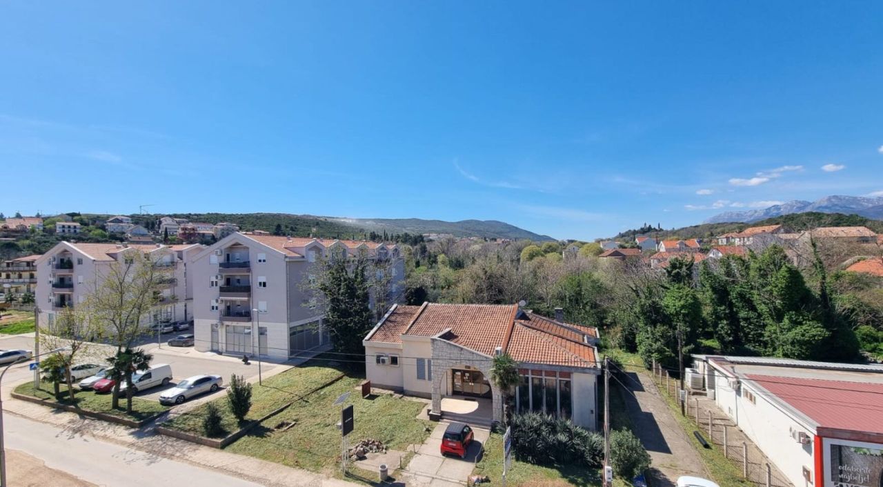 Квартира в Радовичах, Черногория, 48 м² - фото 2