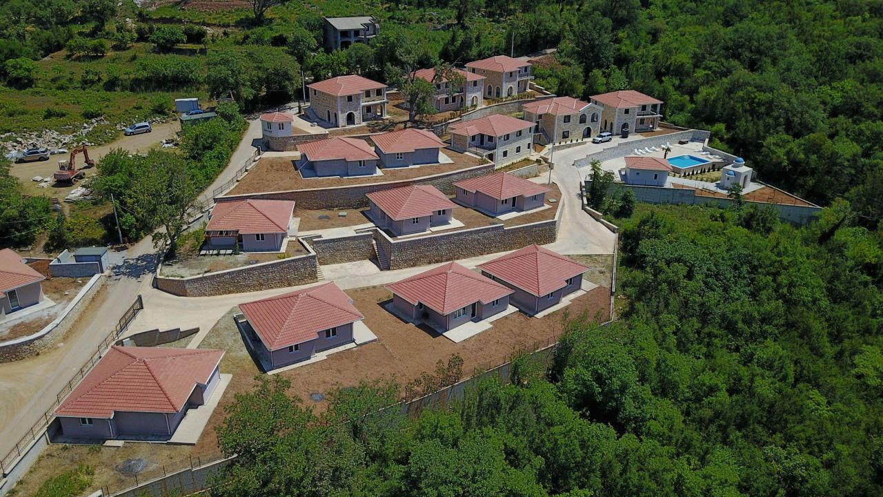 Земля в Баре, Черногория, 6 573 м² - фото 5