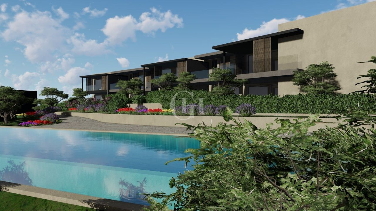 Апартаменты у озера Гарда, Италия, 203 м² - фото 2