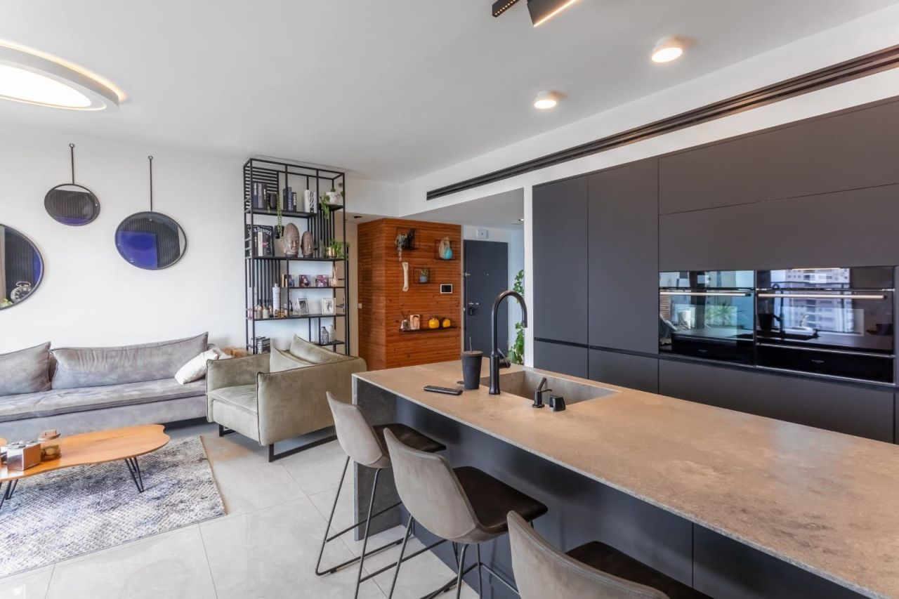 Квартира в Бат-Яме, Израиль, 130 м² - фото 6