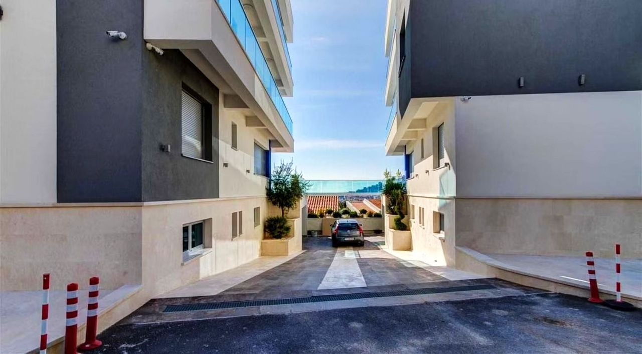 Вилла в Будве, Черногория, 1 011 м² - фото 4