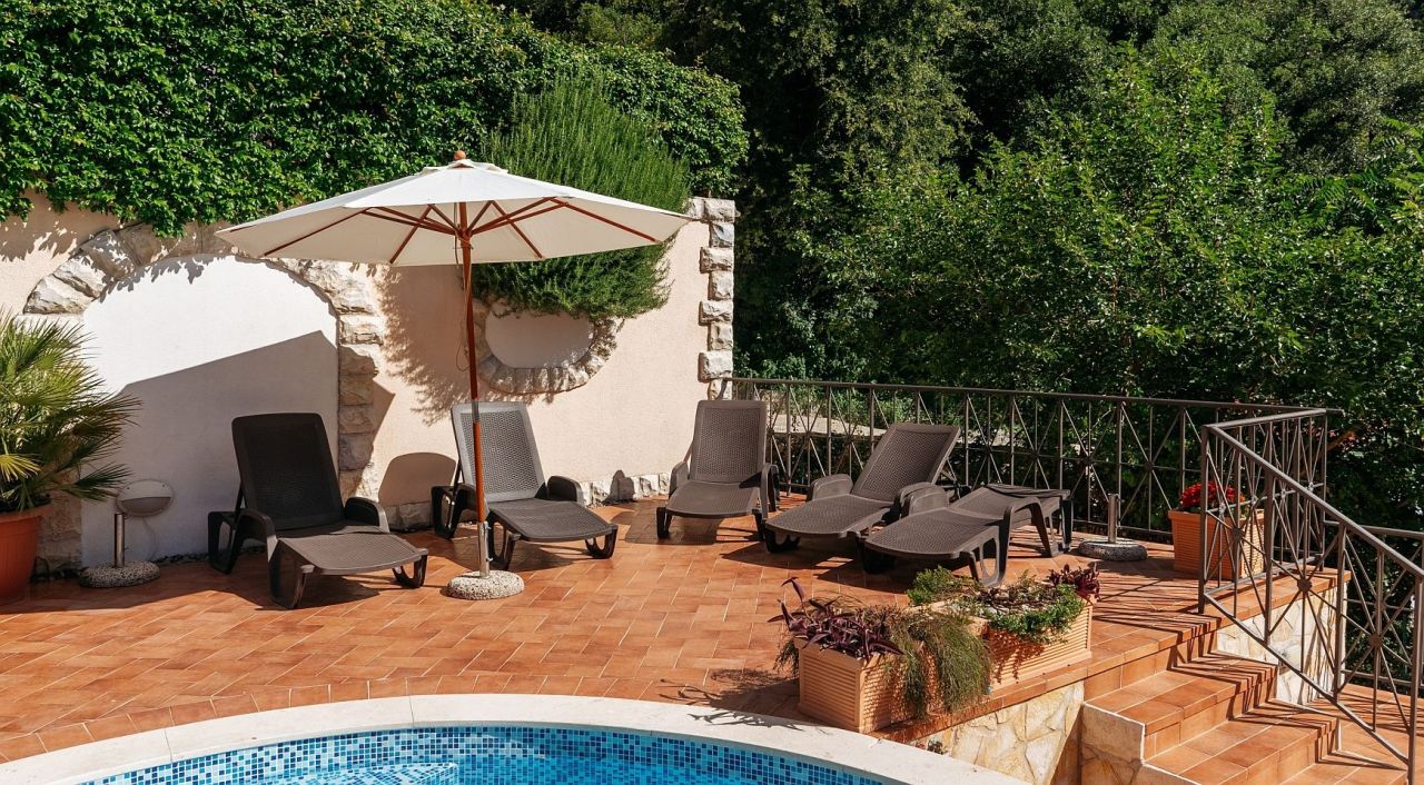 Квартира в Ораховаце, Черногория, 178 м² - фото 14