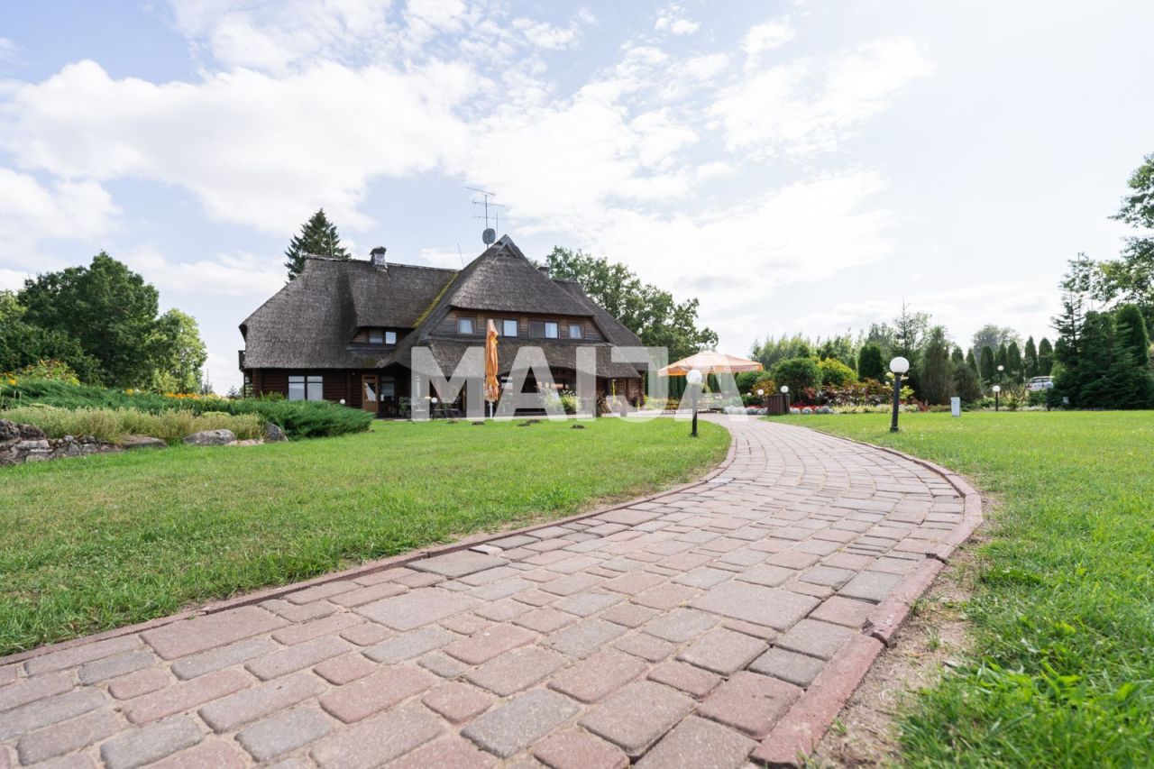 Дом Stameriena, Латвия, 1 713 м² - фото 1