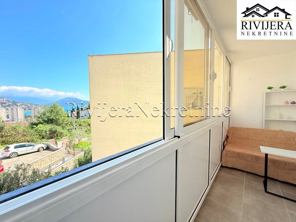 Квартира в Херцег-Нови, Черногория, 28 м² - фото 3