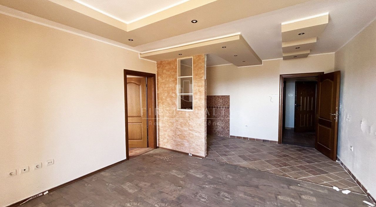 Квартира в Бечичи, Черногория, 72 м² - фото 5