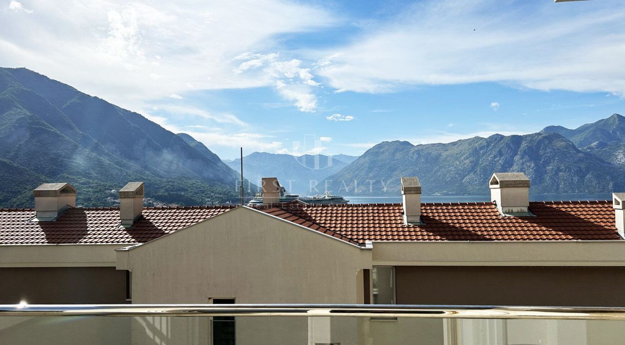 Квартира в Доброте, Черногория, 62 м² - фото 10