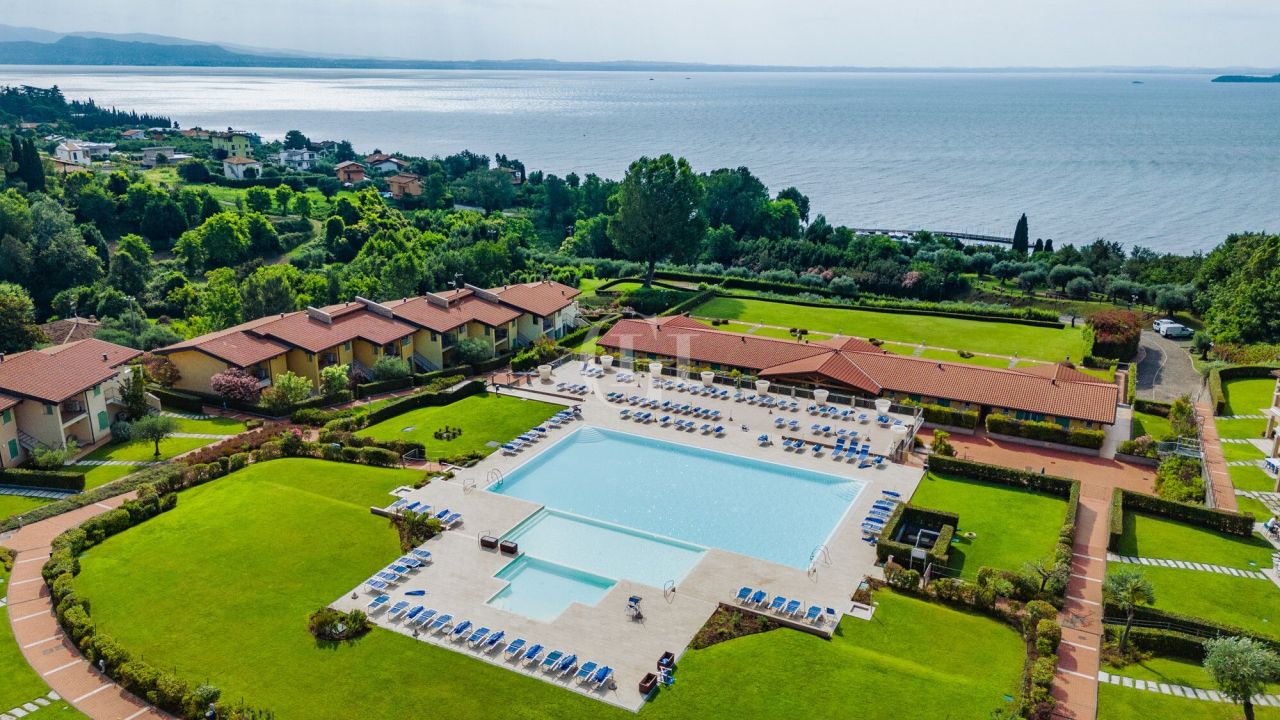 Апартаменты у озера Гарда, Италия, 77 м² - фото 16