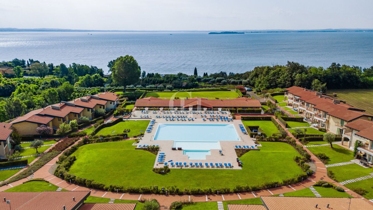 Апартаменты у озера Гарда, Италия, 77 м² - фото 17