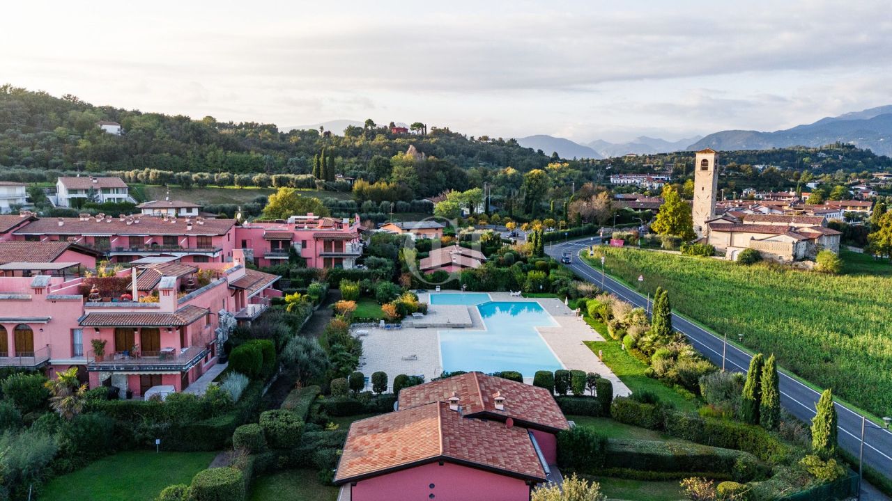 Апартаменты у озера Гарда, Италия, 60 м² - фото 13