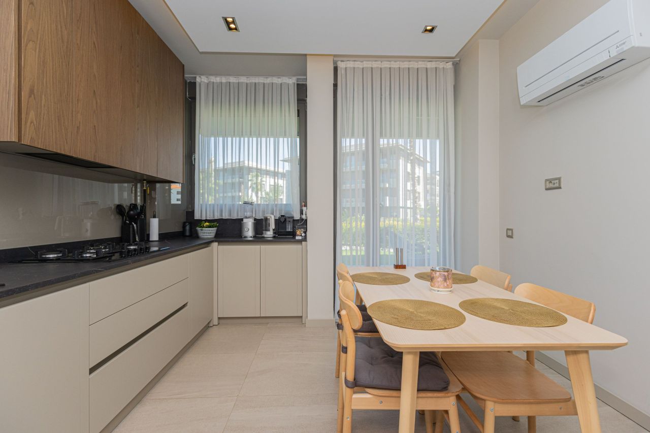 Квартира в Анталии, Турция, 170 м² - фото 14