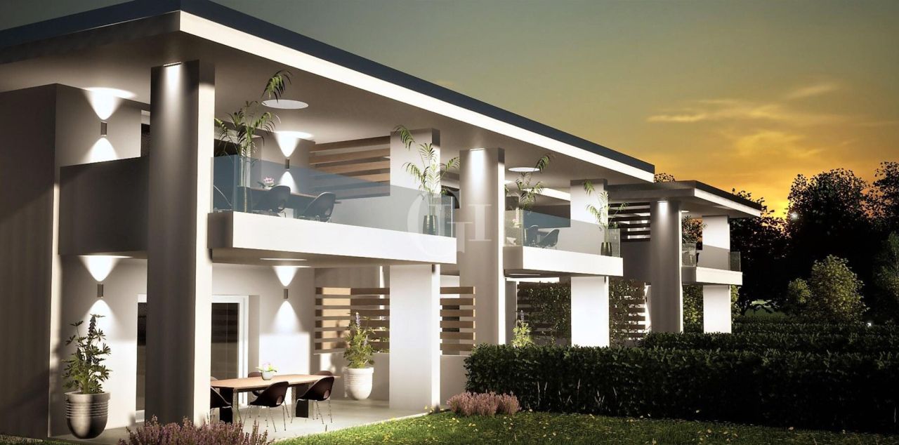 Апартаменты у озера Гарда, Италия, 88 м² - фото 4