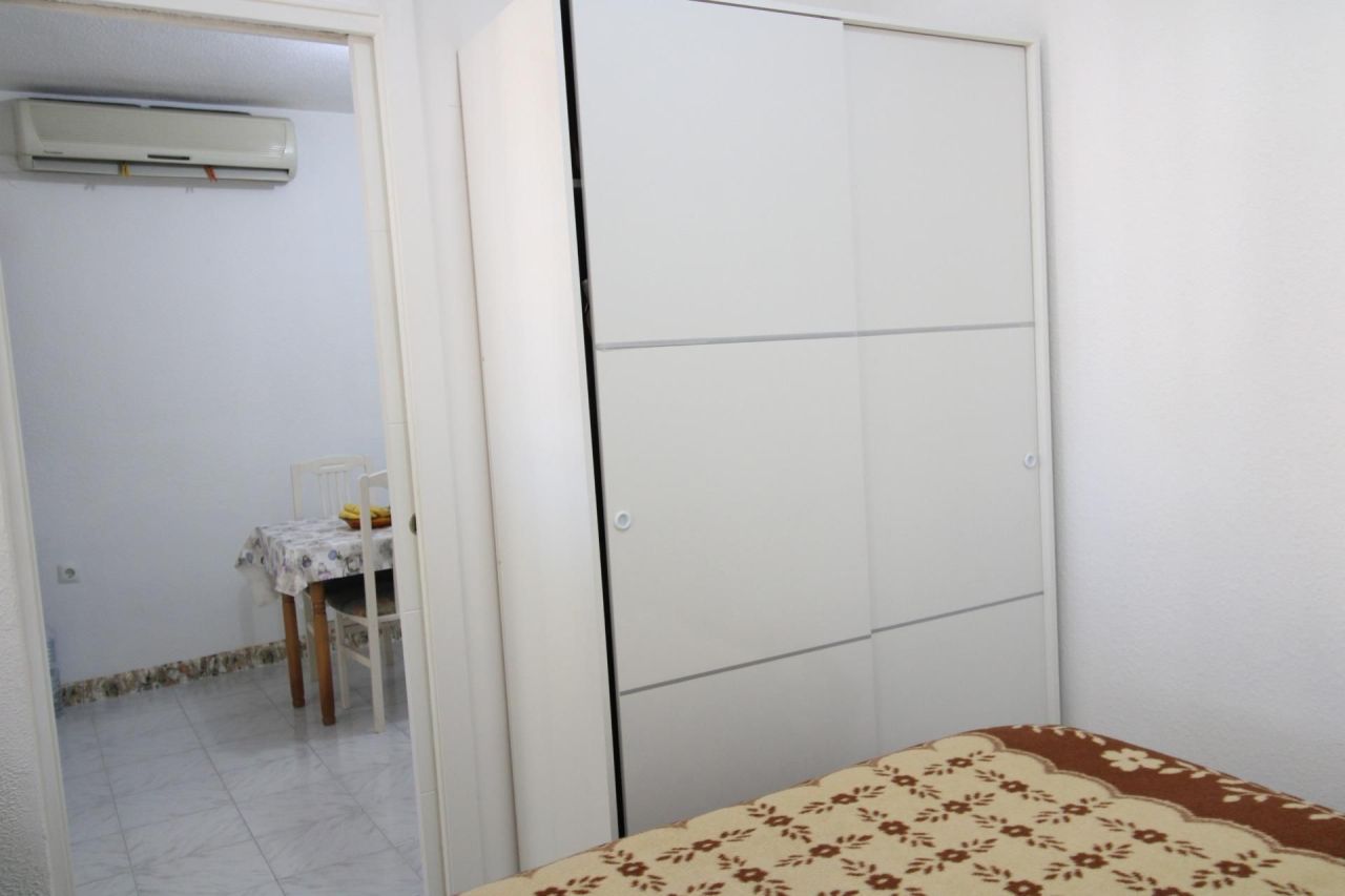 Бунгало в Торревьехе, Испания, 32 м² - фото 8