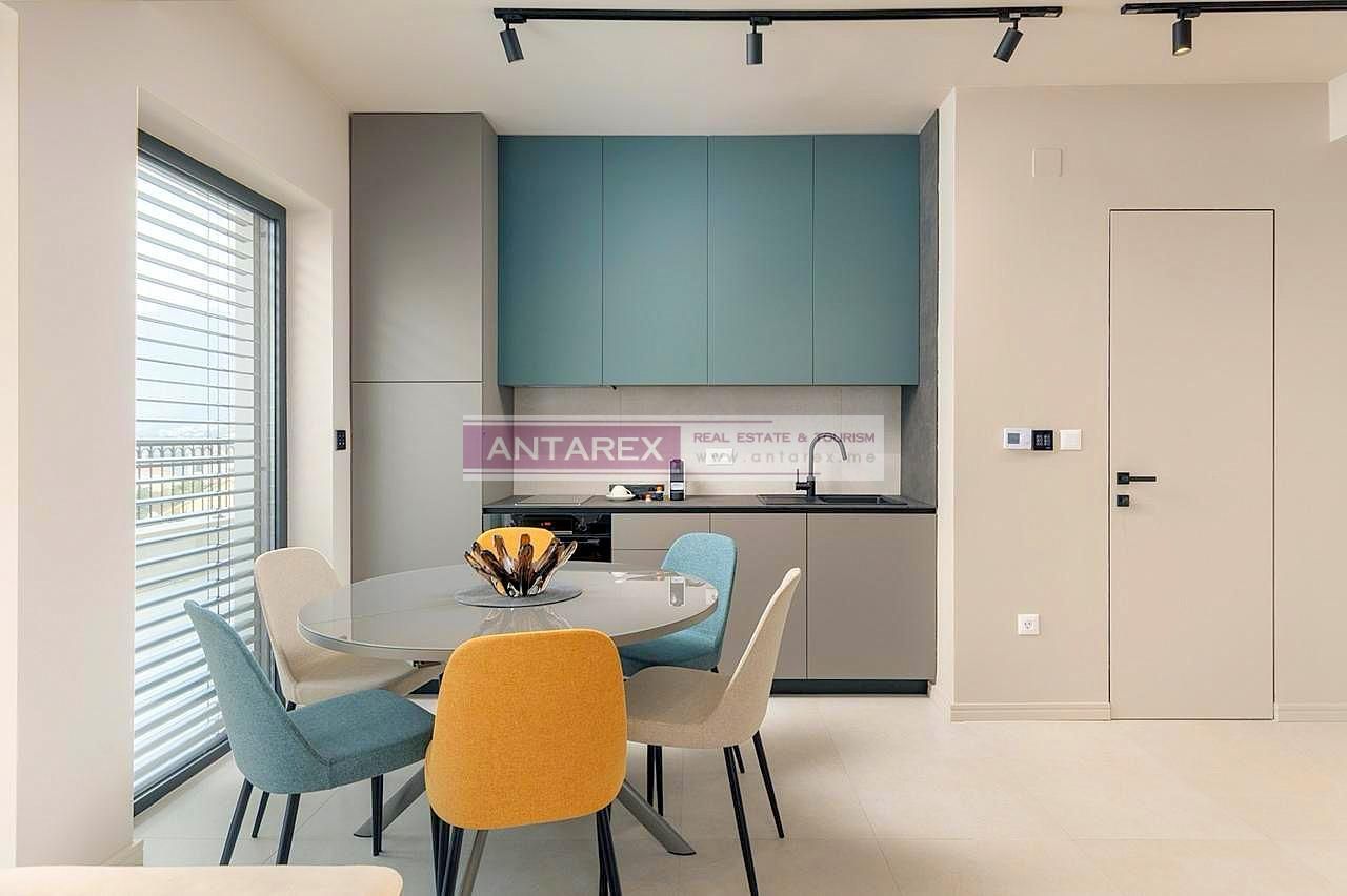 Апартаменты в Доброте, Черногория, 179 м² - фото 5