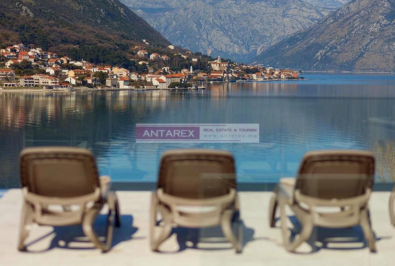 Апартаменты в Доброте, Черногория, 179 м² - фото 11