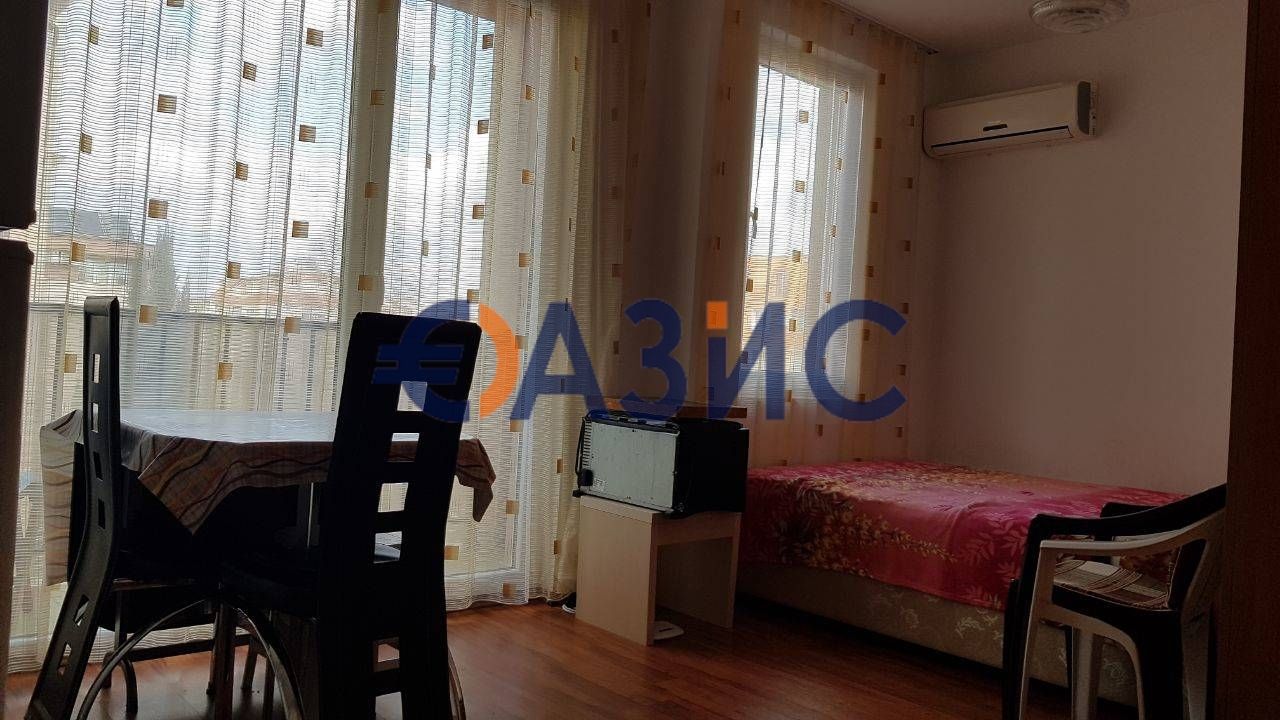 Апартаменты на Солнечном берегу, Болгария, 29.8 м² - фото 1
