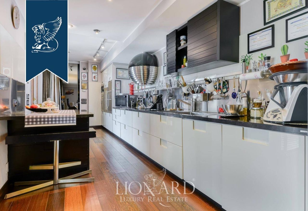 Дом в Риме, Италия, 450 м² - фото 11