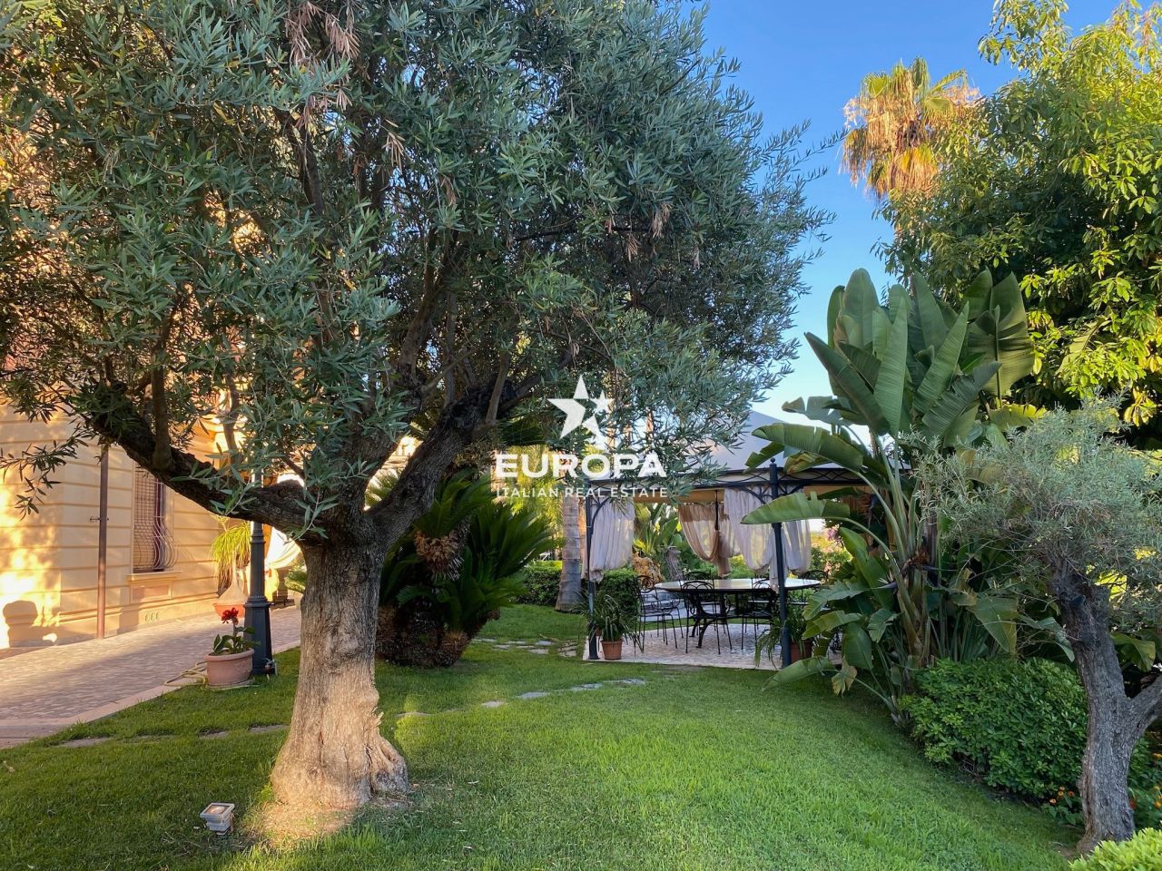 Вилла в Сан-Ремо, Италия, 629 м² - фото 3