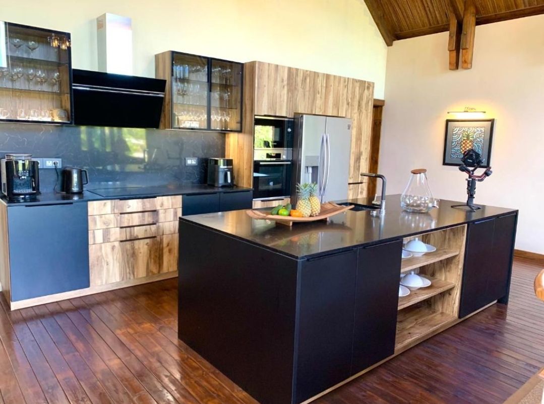 Отель, гостиница в Гранд Ривьер Нуаре, Маврикий, 1 200 м² - фото 14