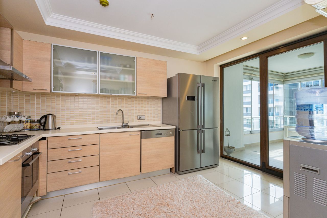 Квартира в Анталии, Турция, 140 м² - фото 14