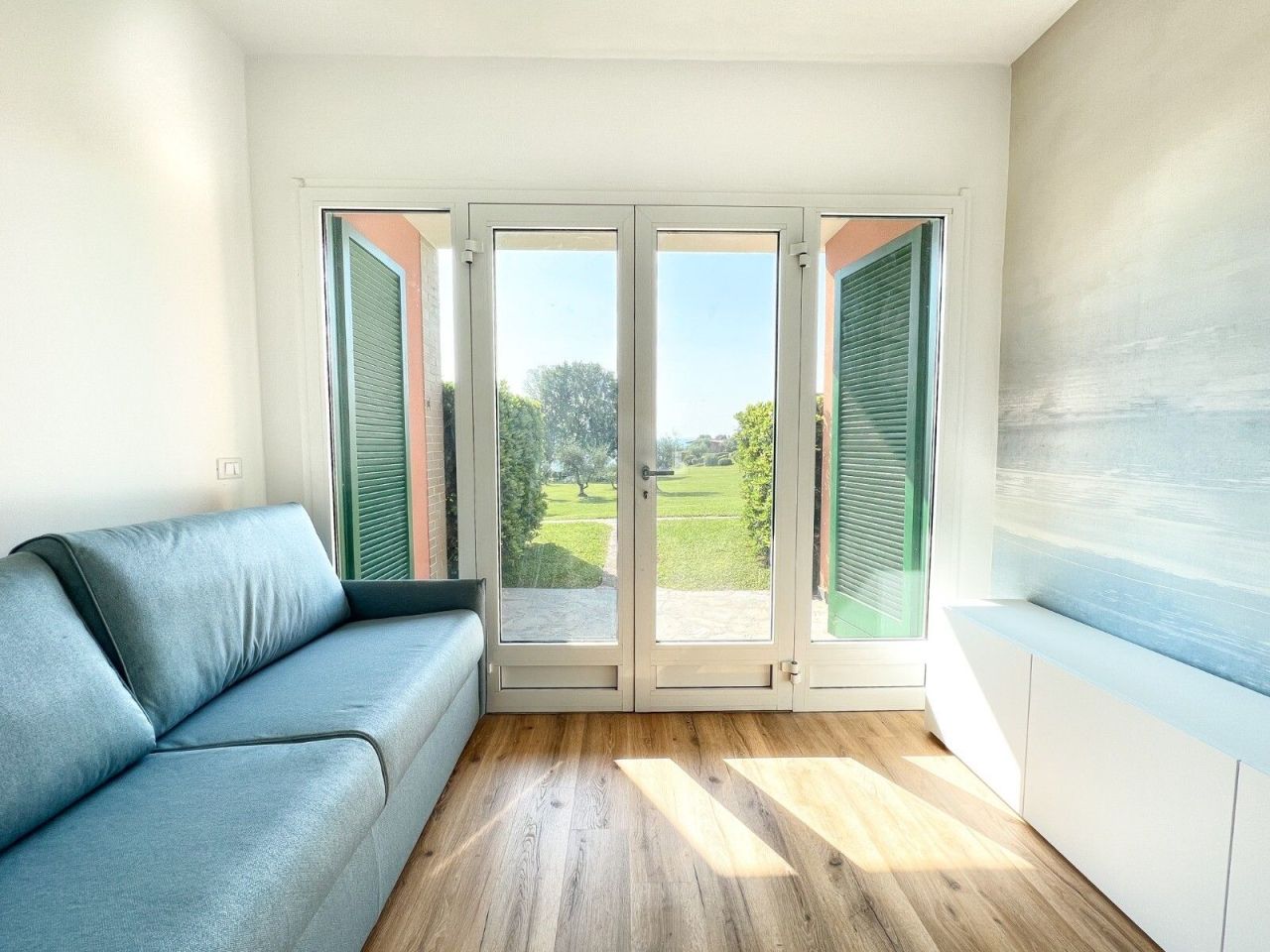 Апартаменты у озера Гарда, Италия, 50 м² - фото 3