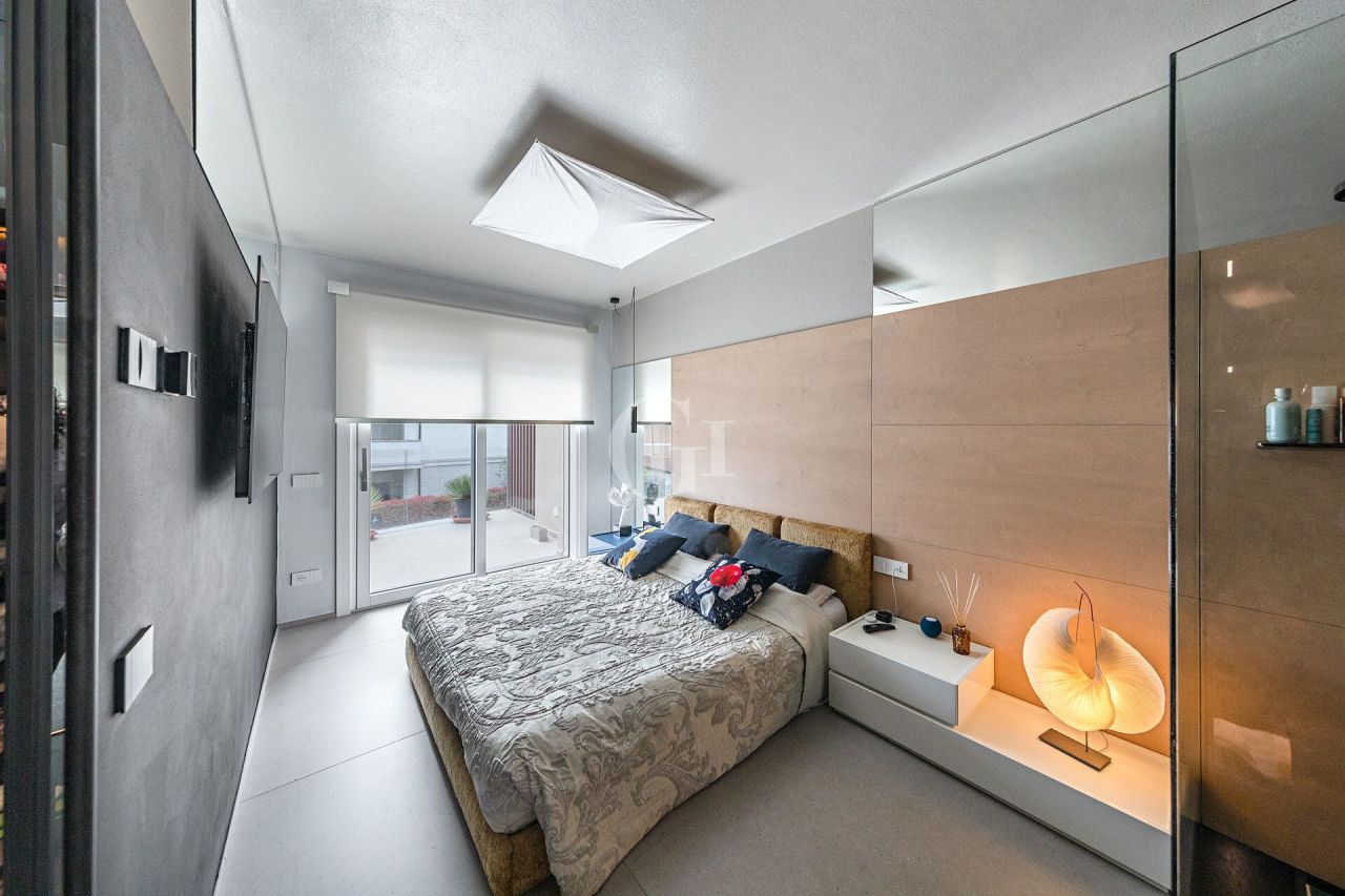 Апартаменты у озера Гарда, Италия, 185 м² - фото 8