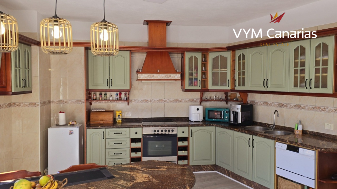 Вилла на Тенерифе, Испания, 186 м² - фото 15