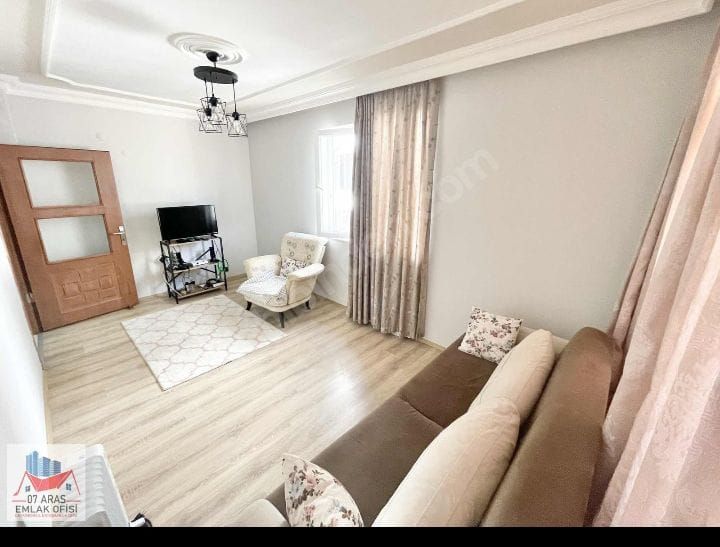 Квартира в Анталии, Турция, 80 м² - фото 1
