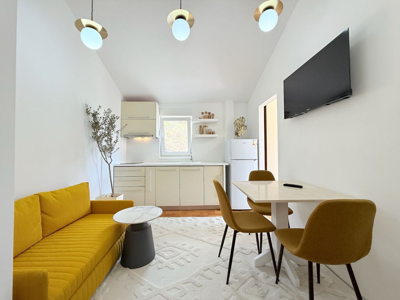 Квартира в Петроваце, Черногория, 26 м² - фото 2