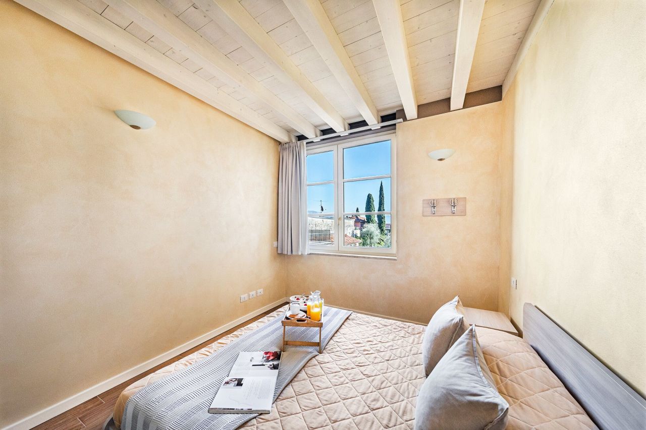 Апартаменты у озера Гарда, Италия, 133 м² - фото 6