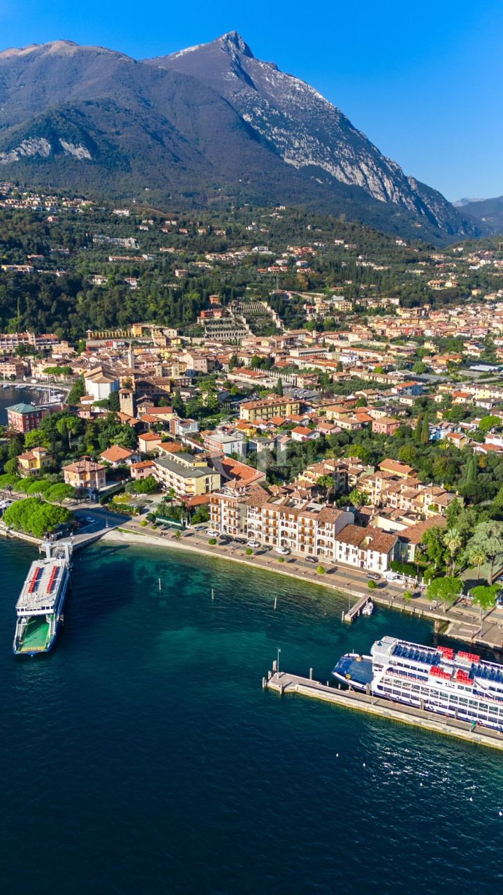 Вилла у озера Гарда, Италия, 165 м² - фото 13