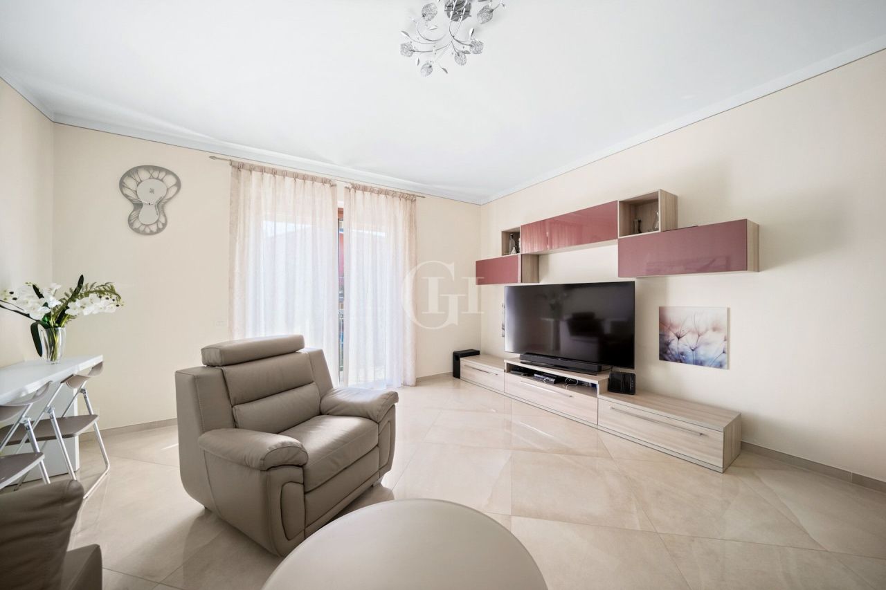 Вилла у озера Гарда, Италия, 160 м² - фото 4