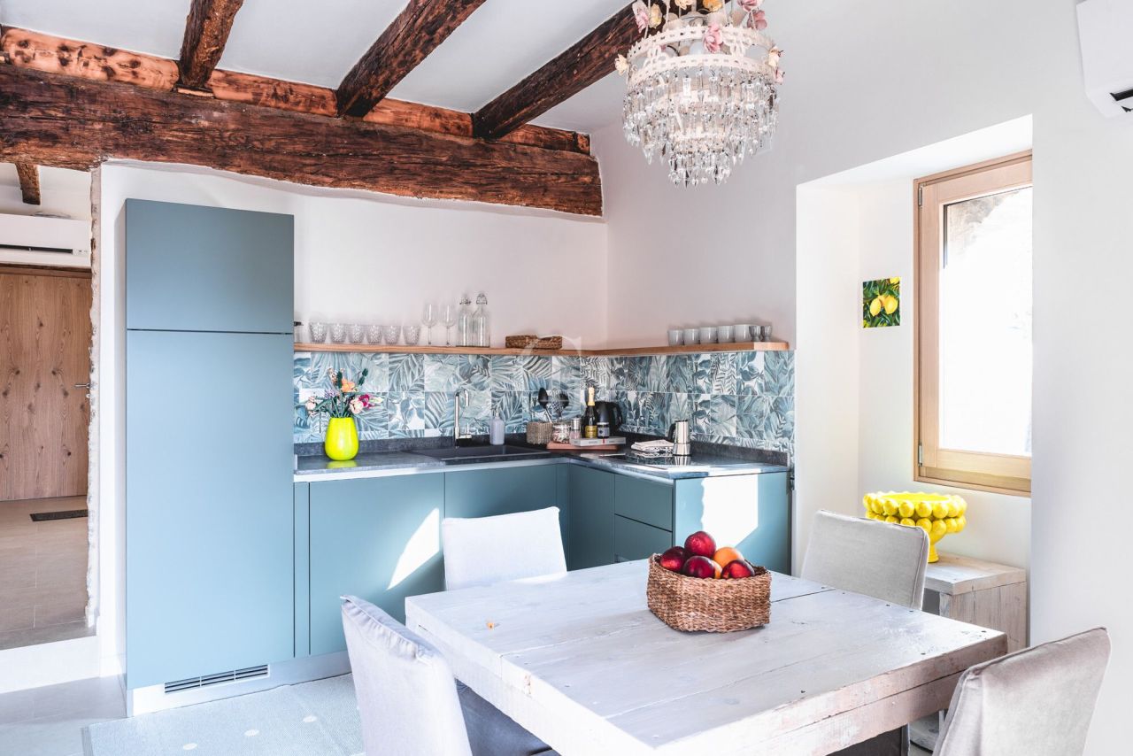 Дом у озера Гарда, Италия, 191 м² - фото 3