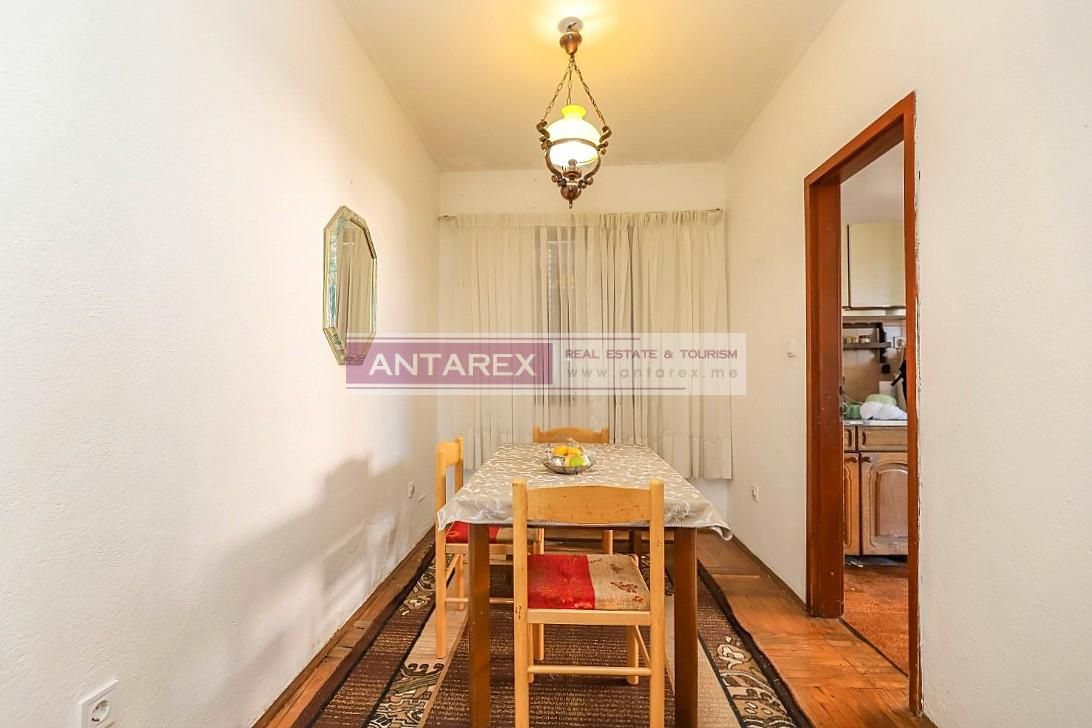 Вилла в Херцег-Нови, Черногория, 216 м² - фото 3