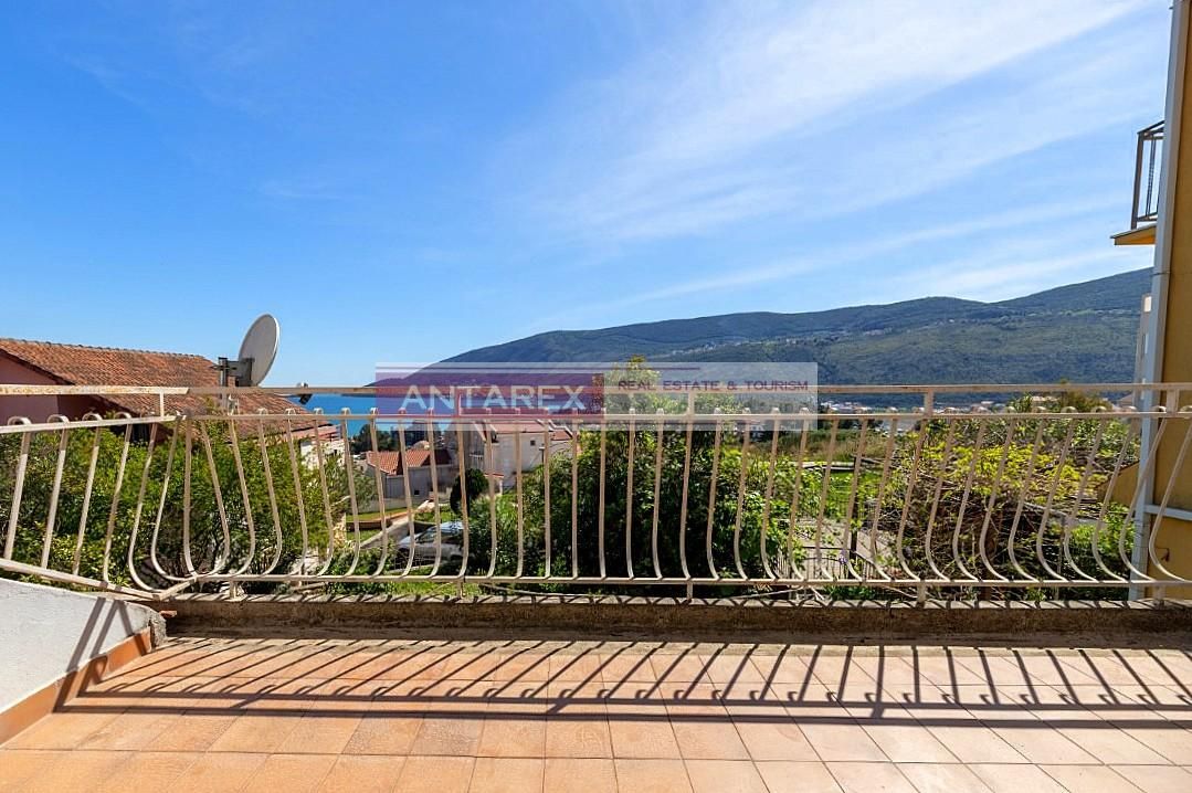 Вилла в Херцег-Нови, Черногория, 216 м² - фото 10