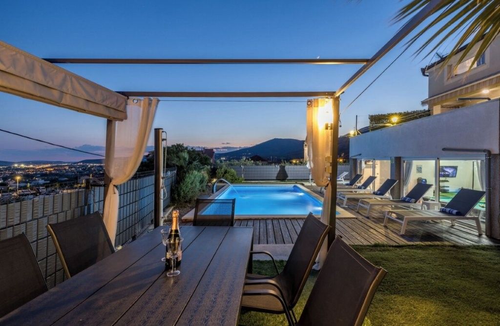 Вилла в Сплите, Хорватия, 386 м² - фото 8