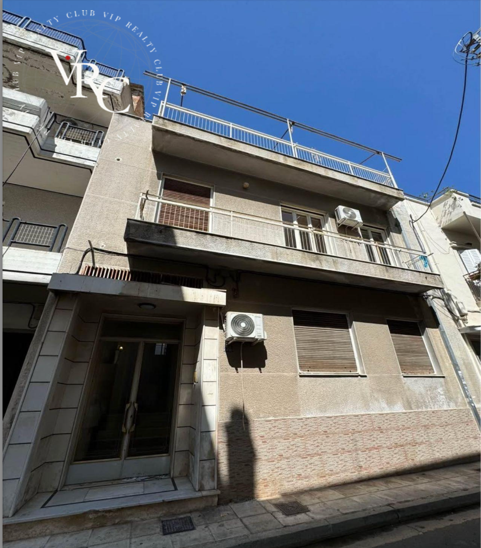 Дом в Афинах, Греция, 305 м² - фото 1