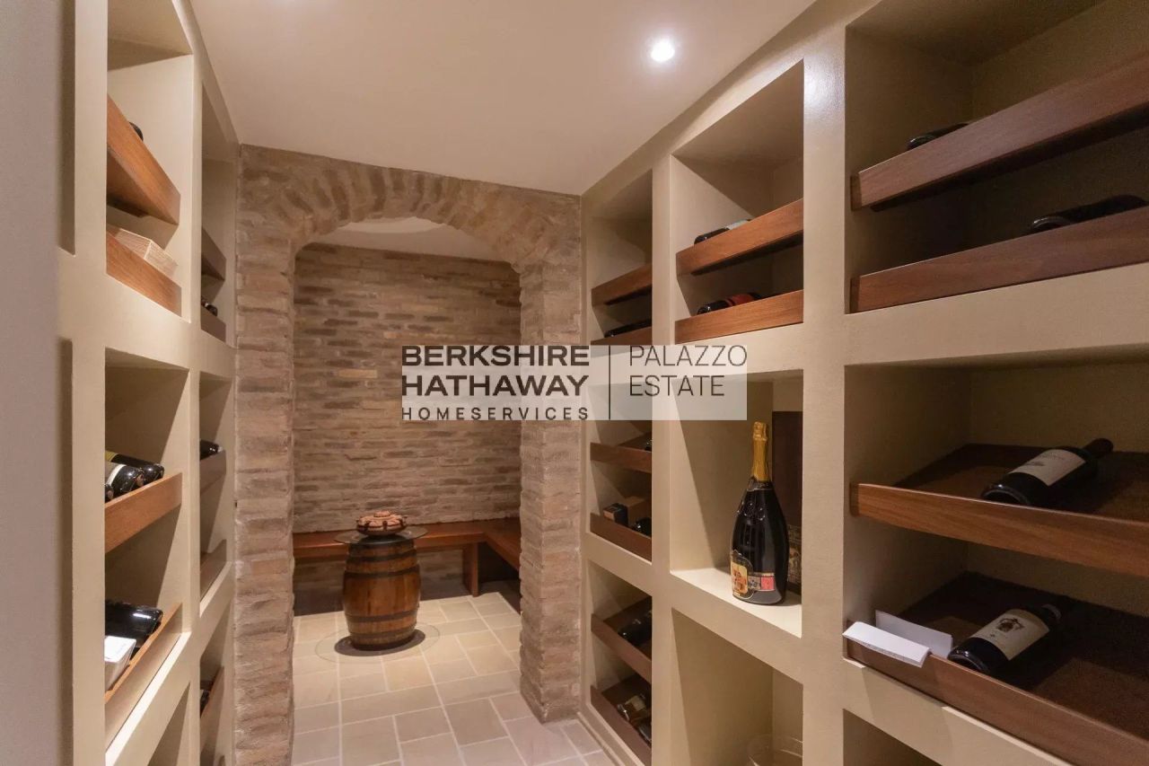 Вилла в Стрезе, Италия, 500 м² - фото 15