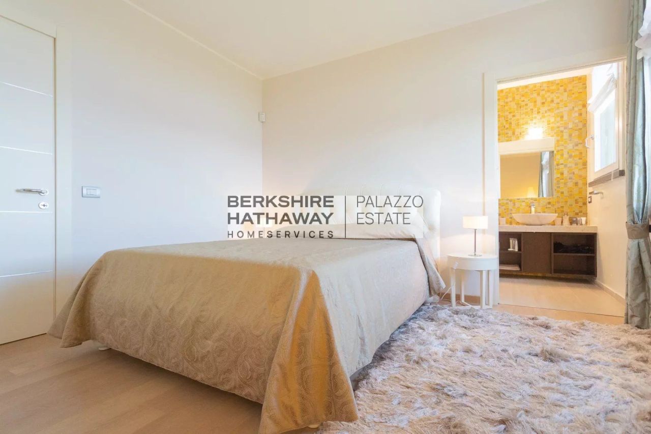 Вилла в Стрезе, Италия, 500 м² - фото 17