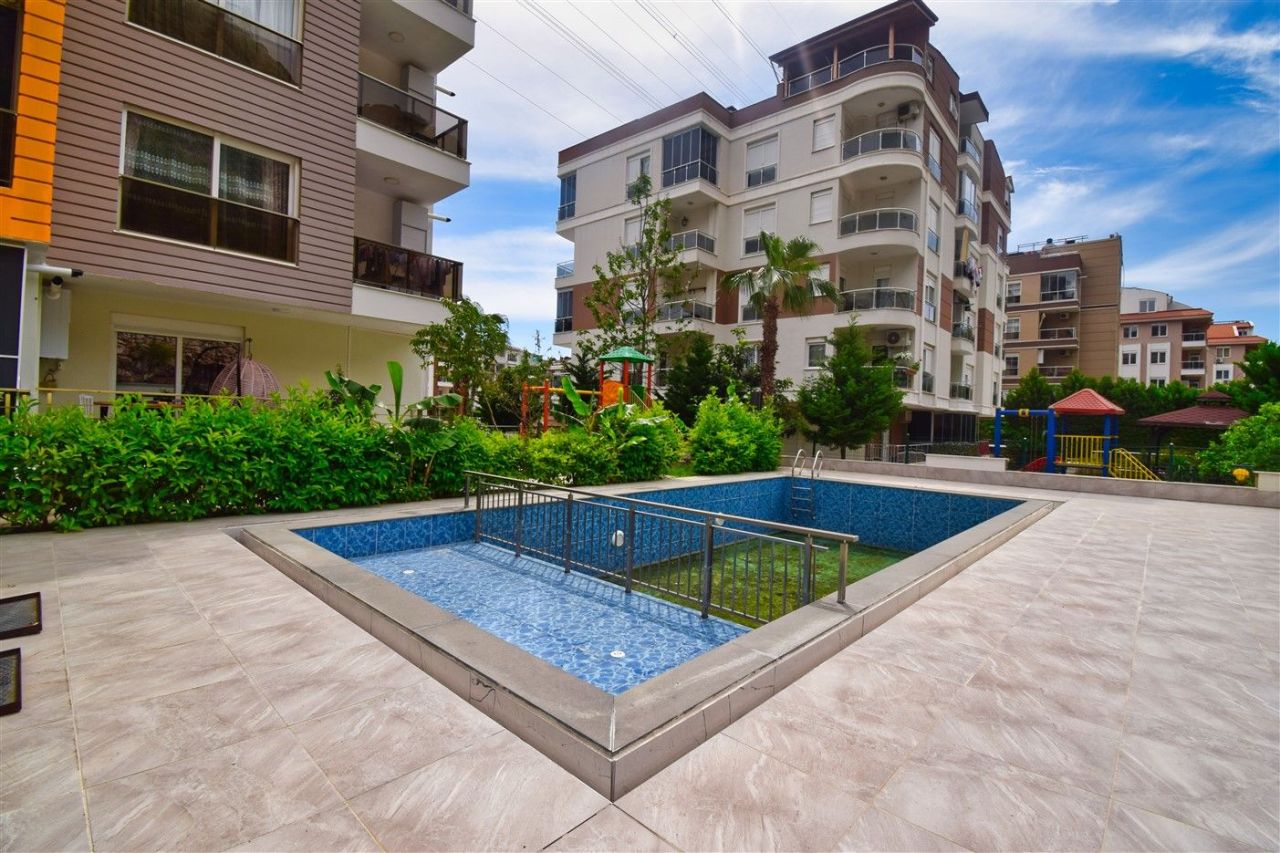 Квартира в Анталии, Турция, 60 м² - фото 1