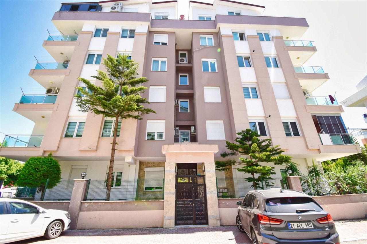 Квартира в Анталии, Турция, 135 м² - фото 1