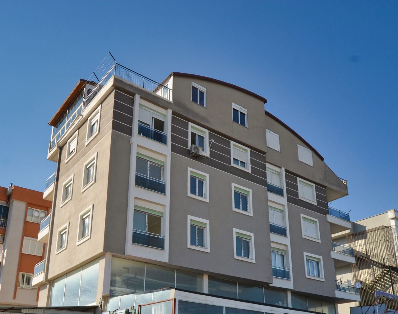 Квартира в Анталии, Турция, 100 м² - фото 1