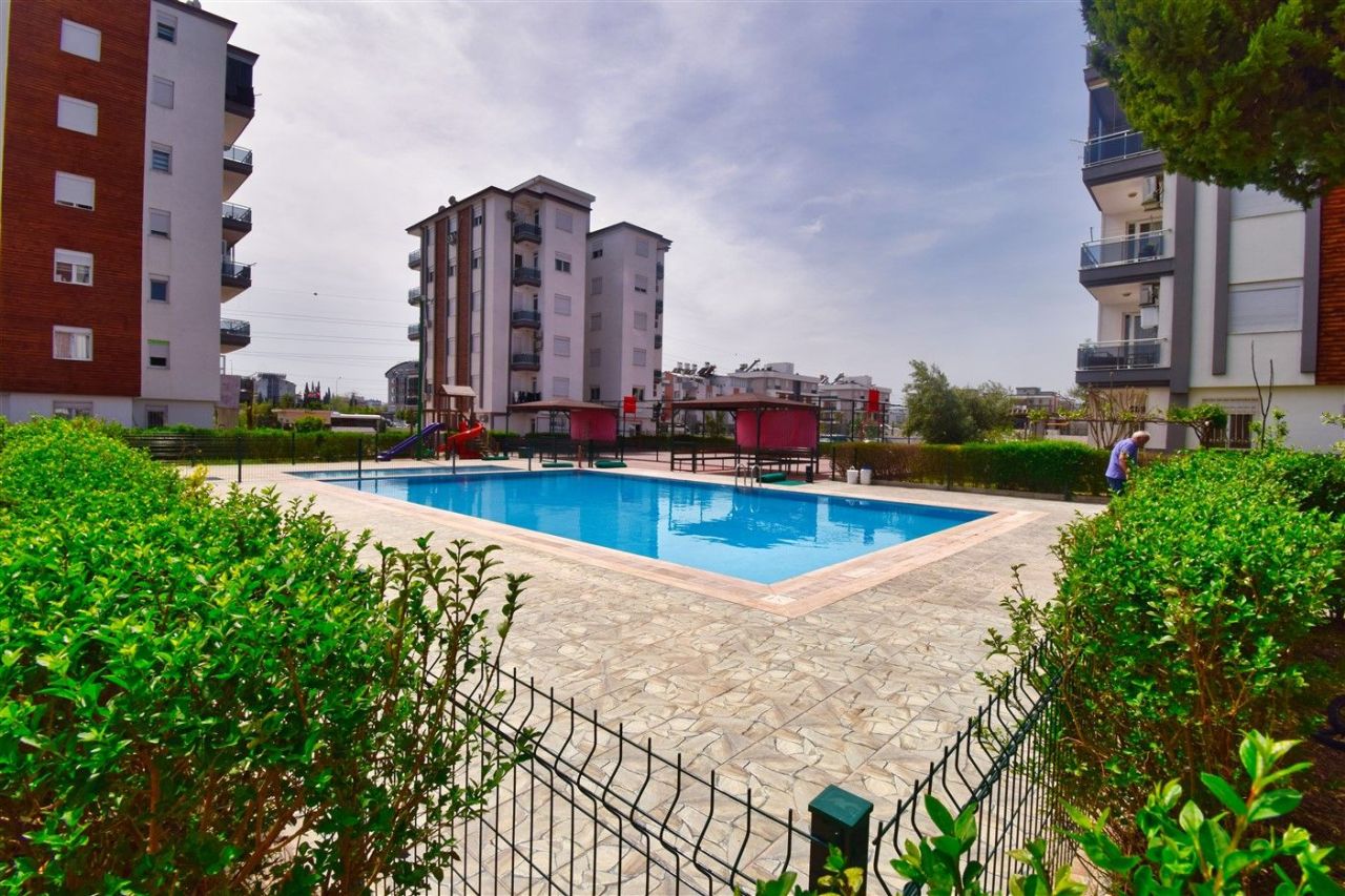 Квартира в Анталии, Турция, 75 м² - фото 1