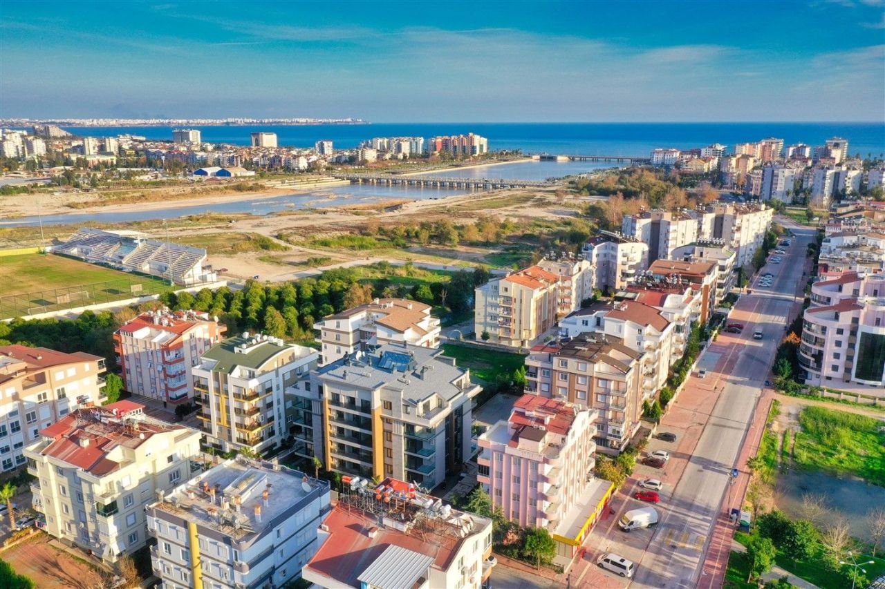 Квартира в Анталии, Турция, 100 м² - фото 1