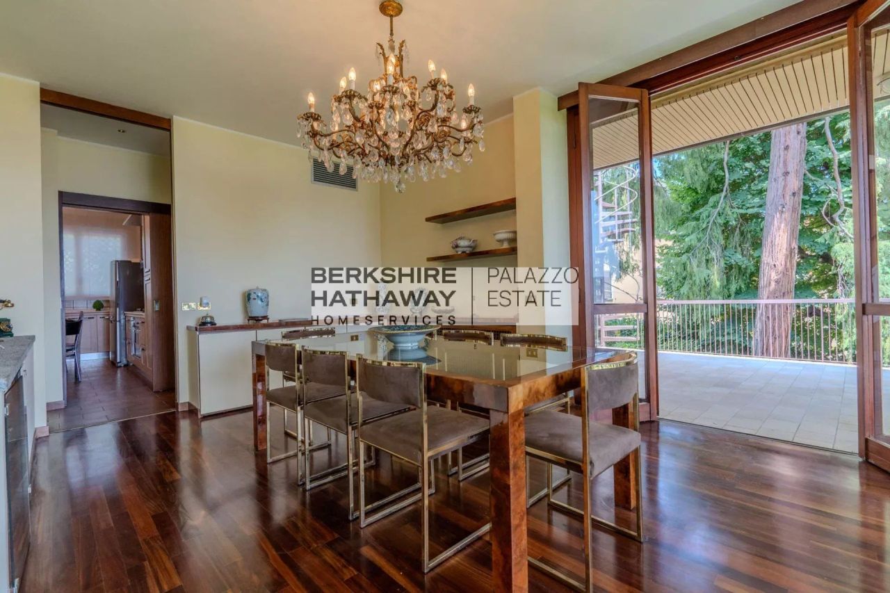 Вилла в Мейне, Италия, 470 м² - фото 11