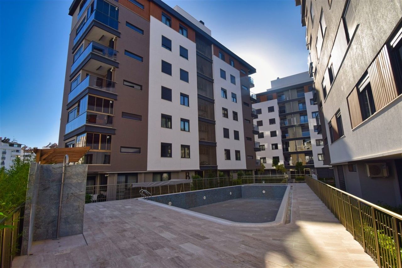 Квартира в Анталии, Турция, 100 м² - фото 1