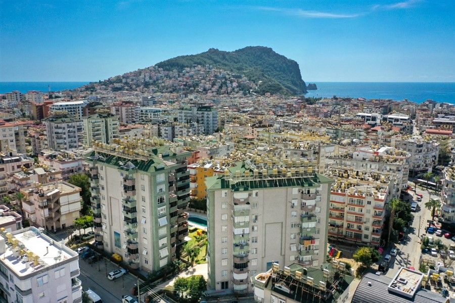 Квартира в Алании, Турция, 145 м² - фото 1