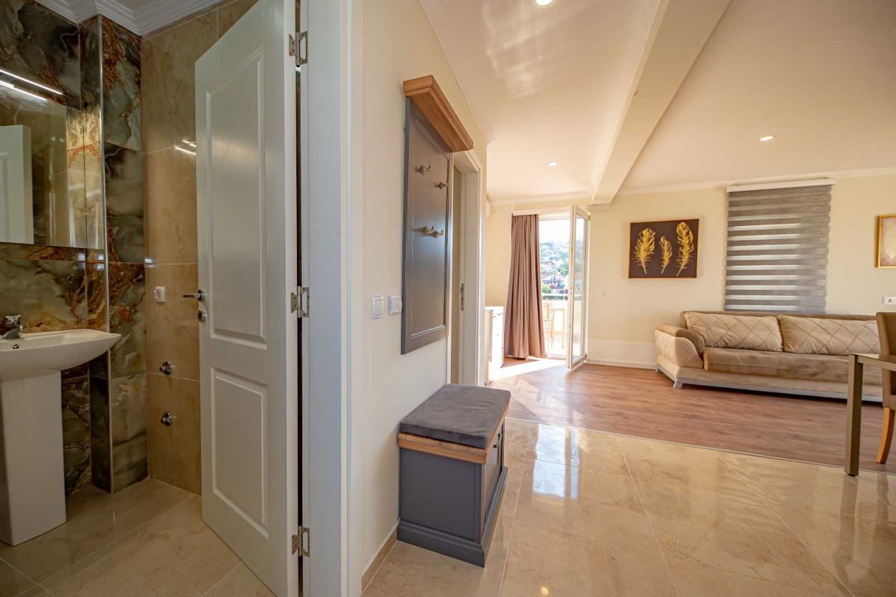 Отель, гостиница в Баре, Черногория, 700 м² - фото 4