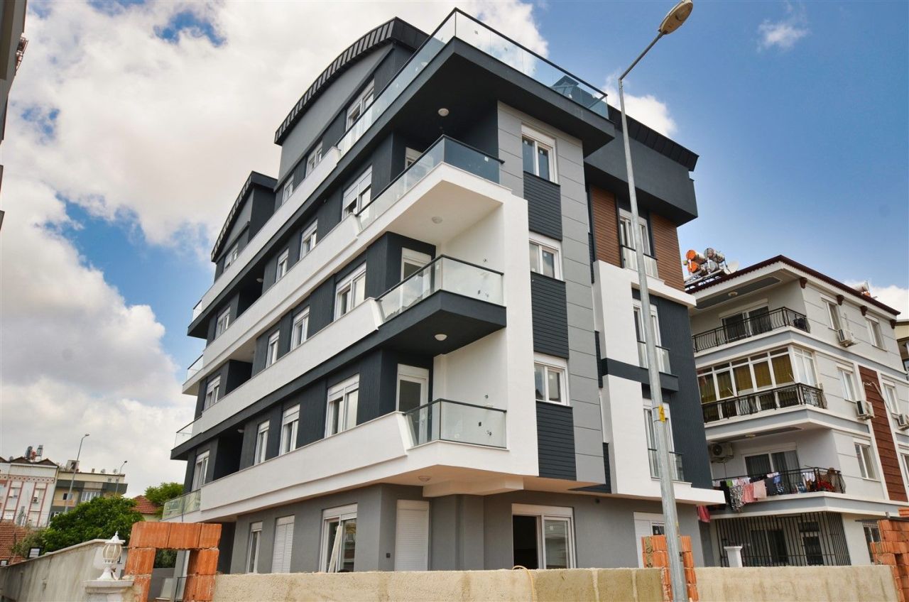 Квартира в Анталии, Турция, 80 м² - фото 1