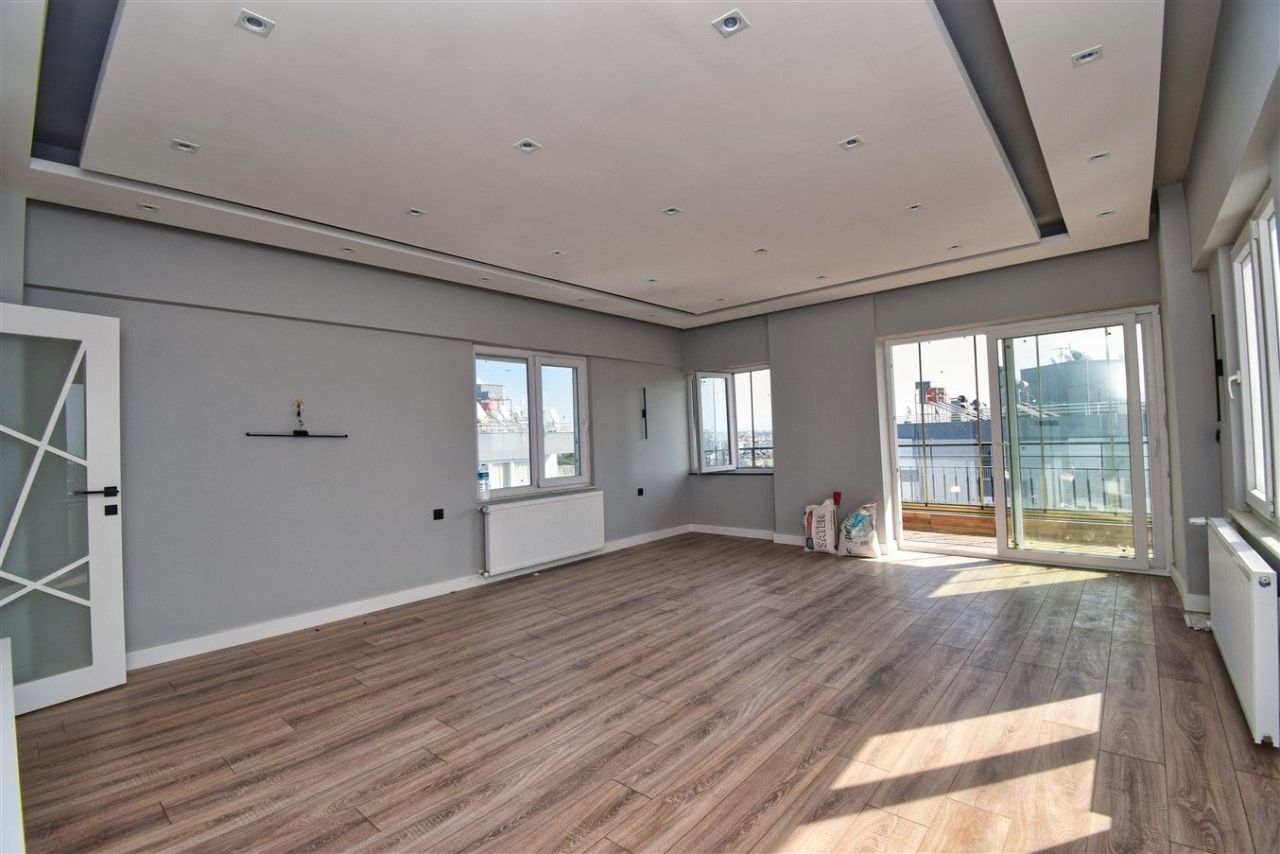 Квартира в Анталии, Турция, 170 м² - фото 1