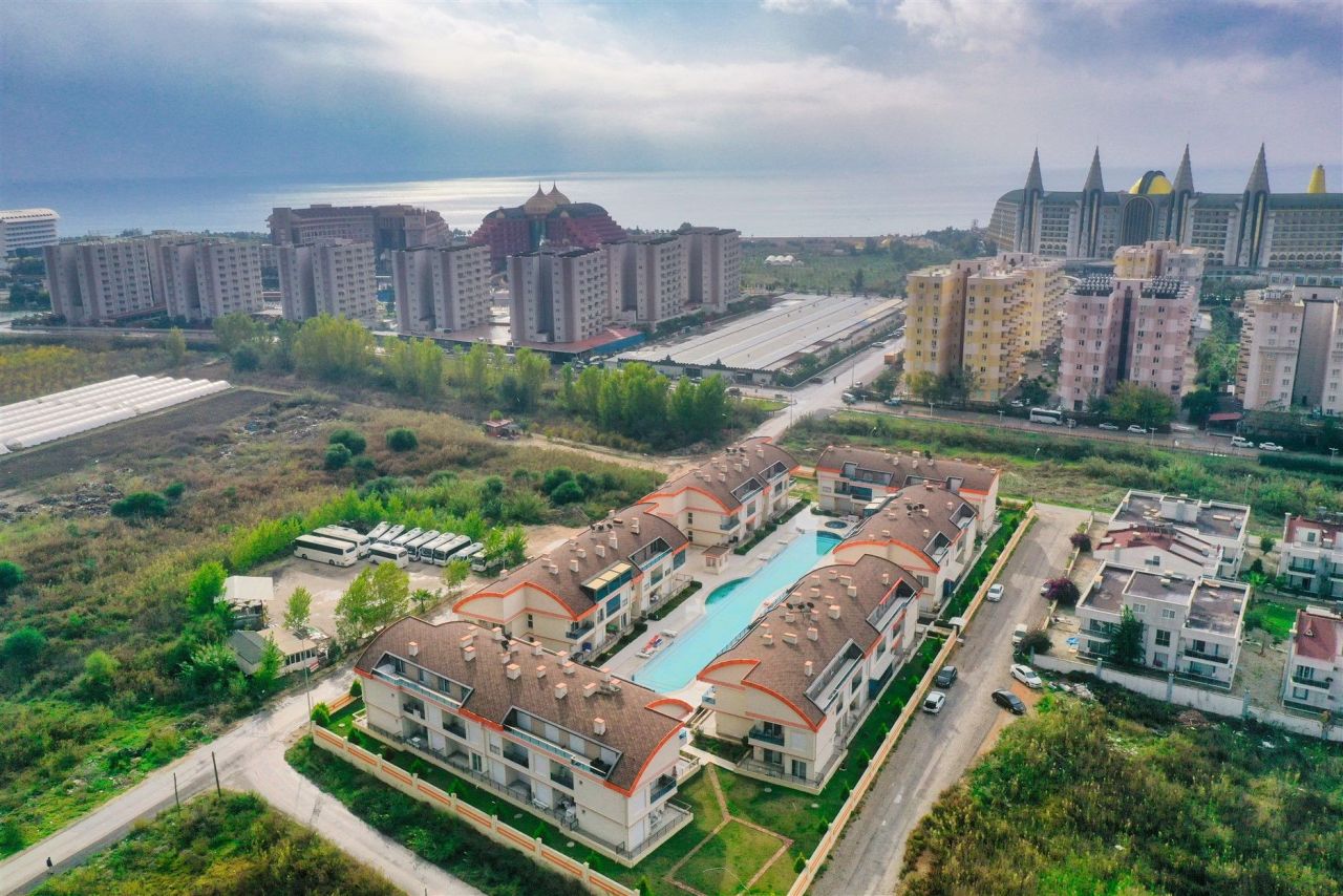 Квартира в Ларе, Турция, 60 м² - фото 1